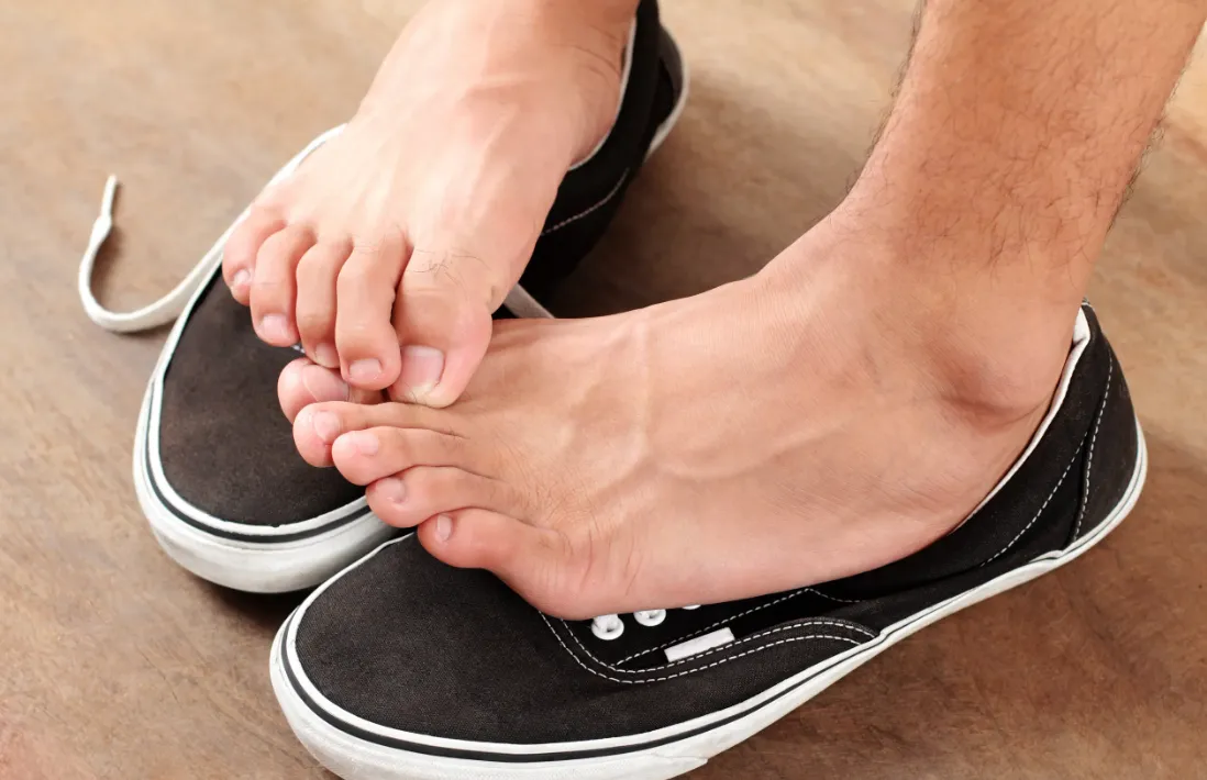 Athlete's Foot and Deodorizing Spray